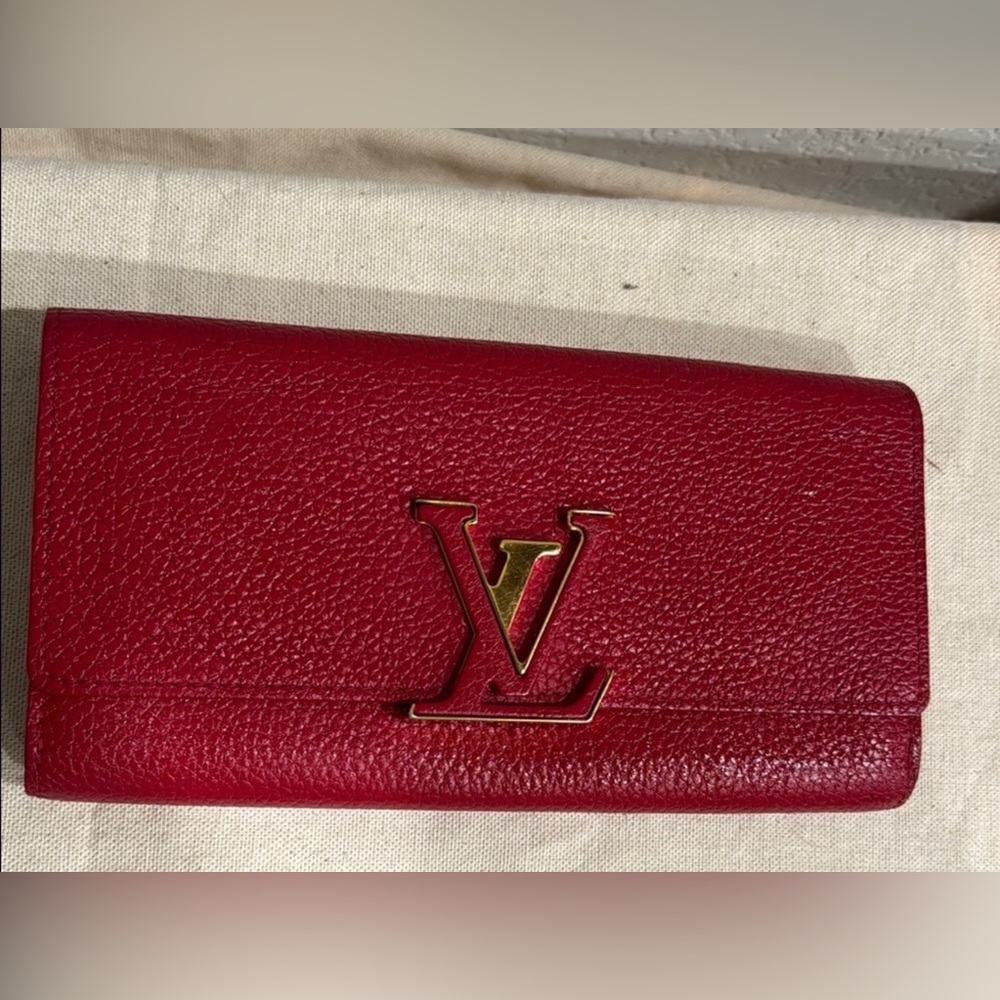 Louis Vuitton Red Capucines Leather Wallet